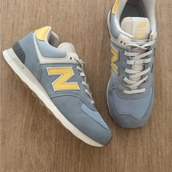 New Balance 574 Blue yellow Size 10 - Picture 2 of 4